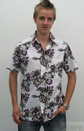 Globe Aloha Skullbiscuss Hemd kurz white