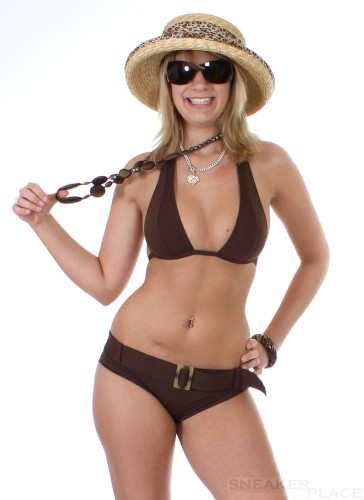 Huit Bikini Brown mit Gürtel